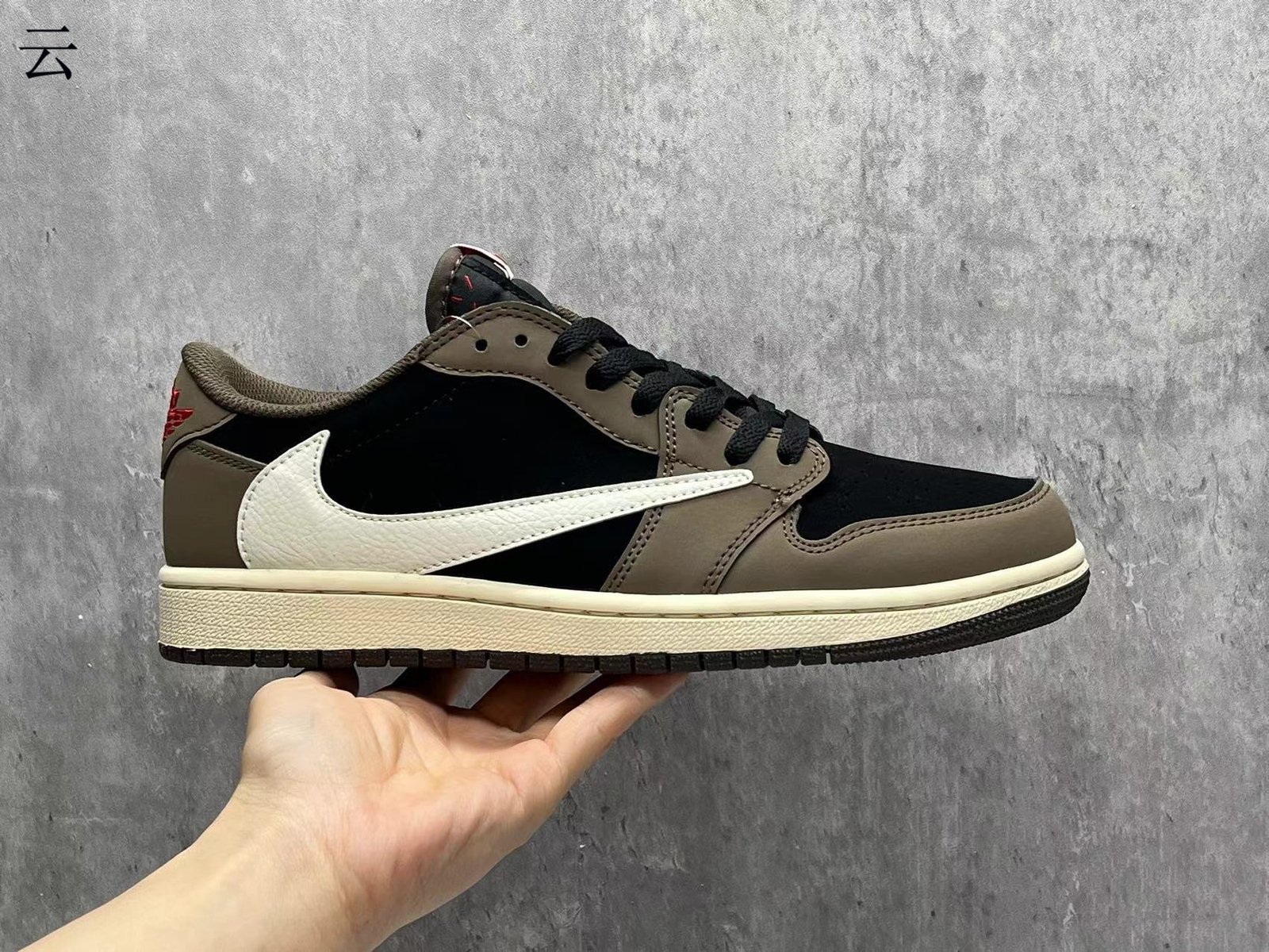 Travis Scott x Jordan 1 Low OG TS SP   CQ4277-00136-46 - Image 1