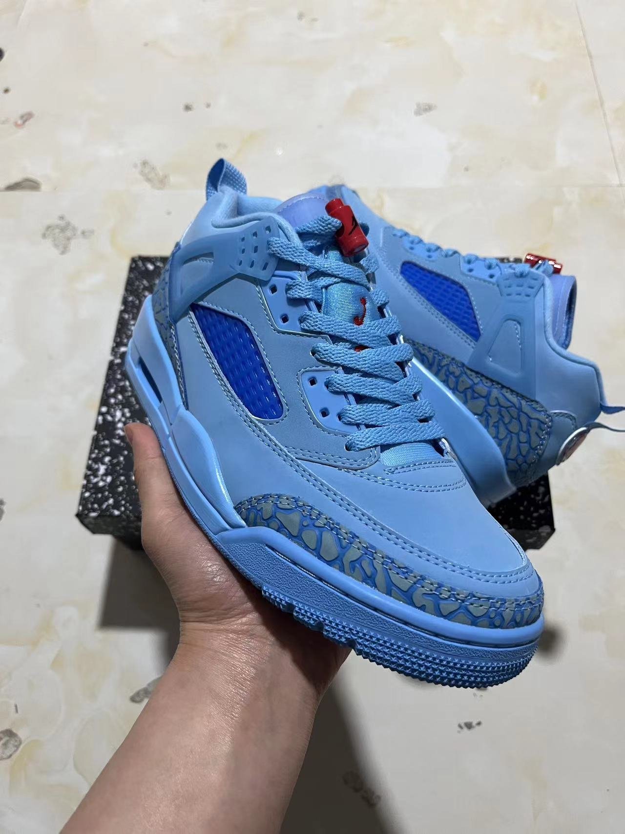 64 JORDAN SPIZIKE LOW x27HOUSTON OILERSx27 4  fFQ1759-400 36-475 4 - Image 1