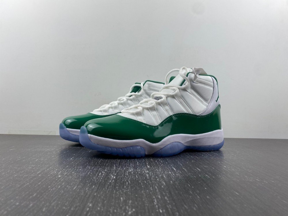 Authentic 50 Jordan 11 generation Air Jordan 11 white green Authentic 50 item number CT8012-11335 number 7-13 shipped 3