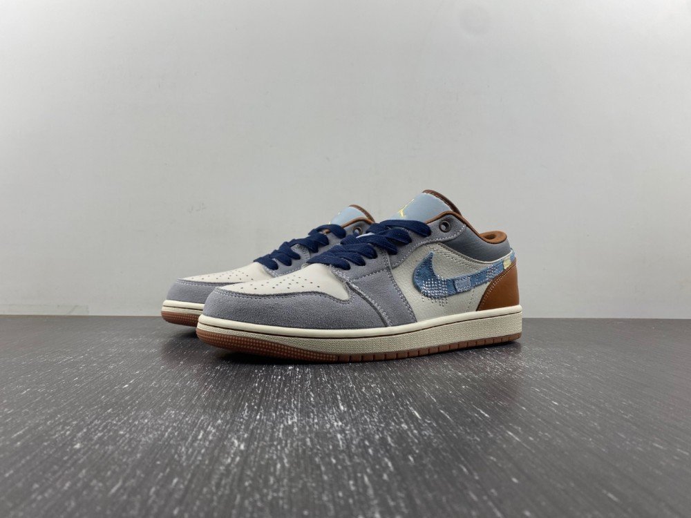16th edition of Jordan 1 Air Jordan 1 Low white and brown low top pudding item number FZ5042-041 original authentic label 1617 number 36-475 shipped 20