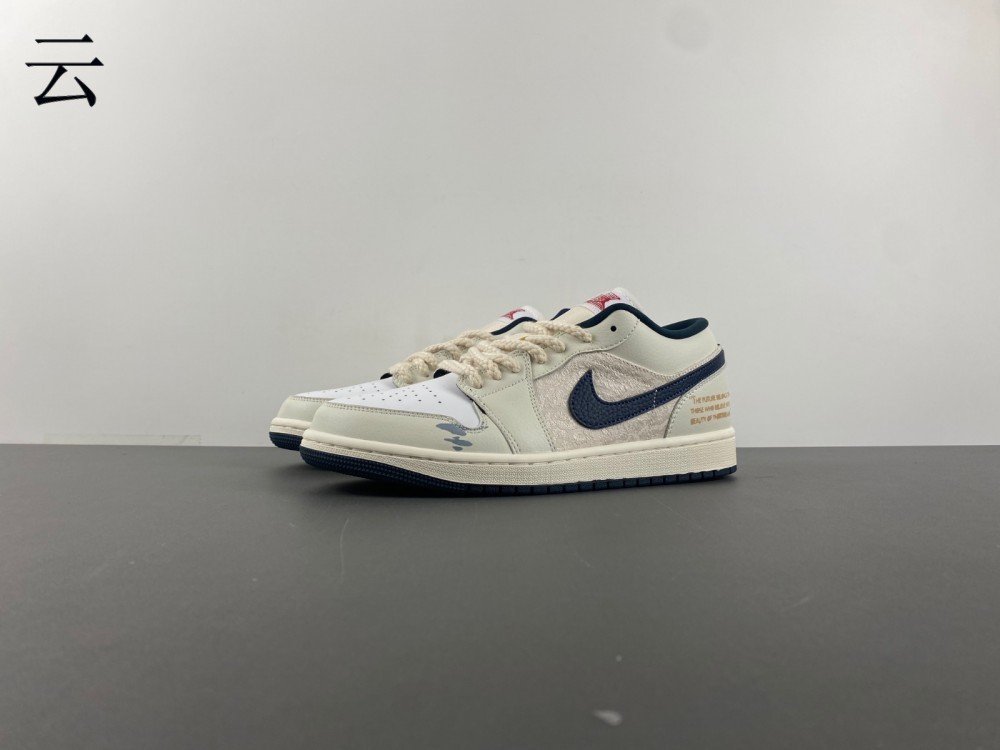 Authentic R Jordan 1 generation Air Jordan 1 Low white beige dark blue low top item number HM3711-144 authentic R18 number 36-46 shipped