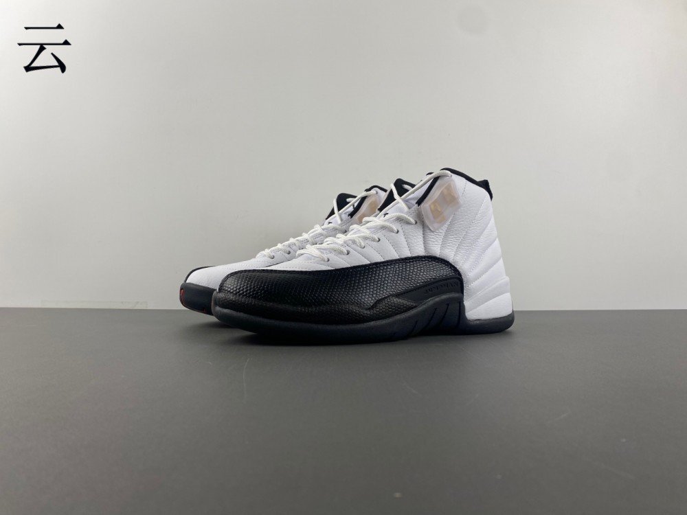 13th version of Jordan 12th generation _Air Jordan 12Taxi AJ12 white black gold buckle item number 130690-125 original version 1339 number 7-14 shipped