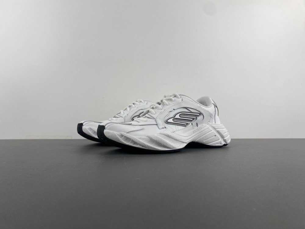 X4 version of Balenciaga 16th generation MONDAY all white and black item number 825418 WDTSC 9110 original version X433 number 35-46 shipped 35