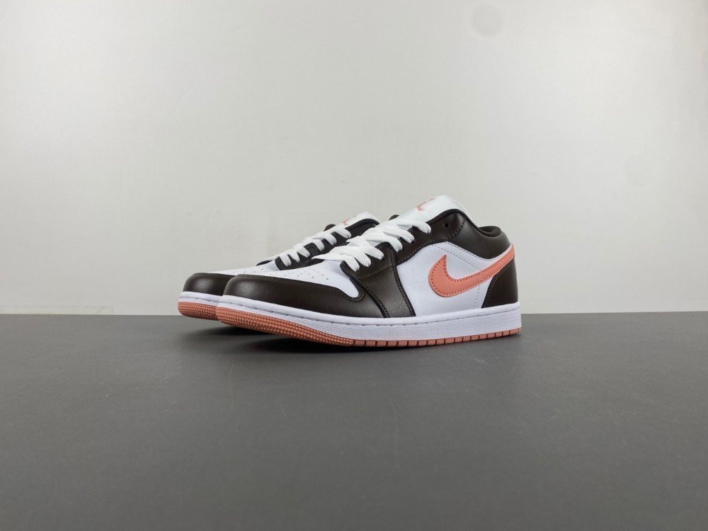 Authentic R Jordan 1 generation Air Jordan 1 Low white brown pink low top item number DC0774-182 authentic R18 number 36-46 shipped 19