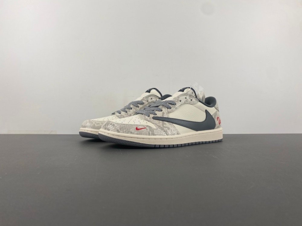 R1Travis Scott x Fragment Design x Jordan Air Jordan 1 Low OG SP XS3086-009