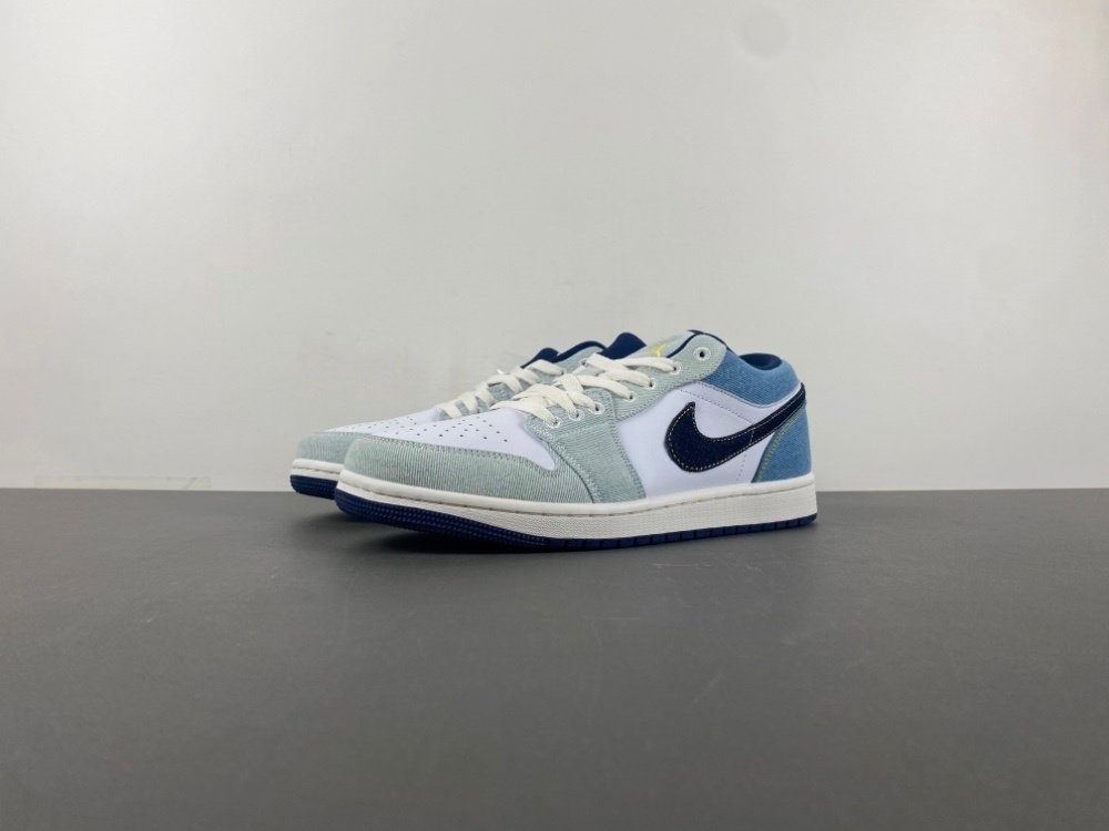 Authentic R Jordan 1 generation Air Jordan 1 Low white blue black Levi color low top item number LH0648-141 authentic R18 number 36-46 shipped 19