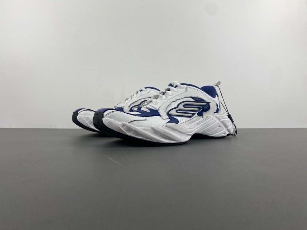 X4 version Balenciaga 16th generation MONDAY white blue item number 825418 WDWTS 4090 original version X433 number 35-46 shipped 35