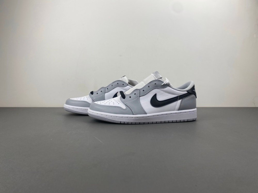 RG version of Jordan 1 Air Jordan 1 Low OG Barons silver black low top item number CZ0790-110 original version RG23 number 36-475 shipped 24