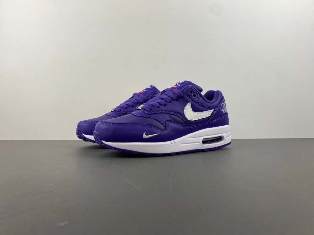 16Supreme x Nike Air Max 1 Varsity Purple   HF8813-500 161836-47520