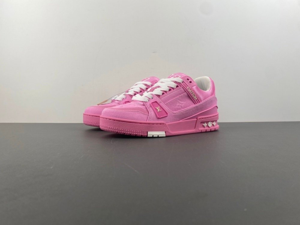 X2Louis Vuitton LV trainer  X24635-4047