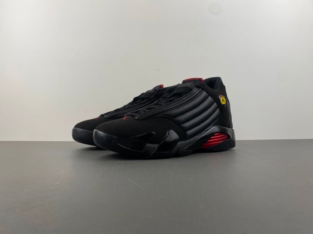 L version of Jordan 14 Air Jordan 14 Last Shot black and red original version article number 487471-003 original version L39 number 7-13 shipped 40