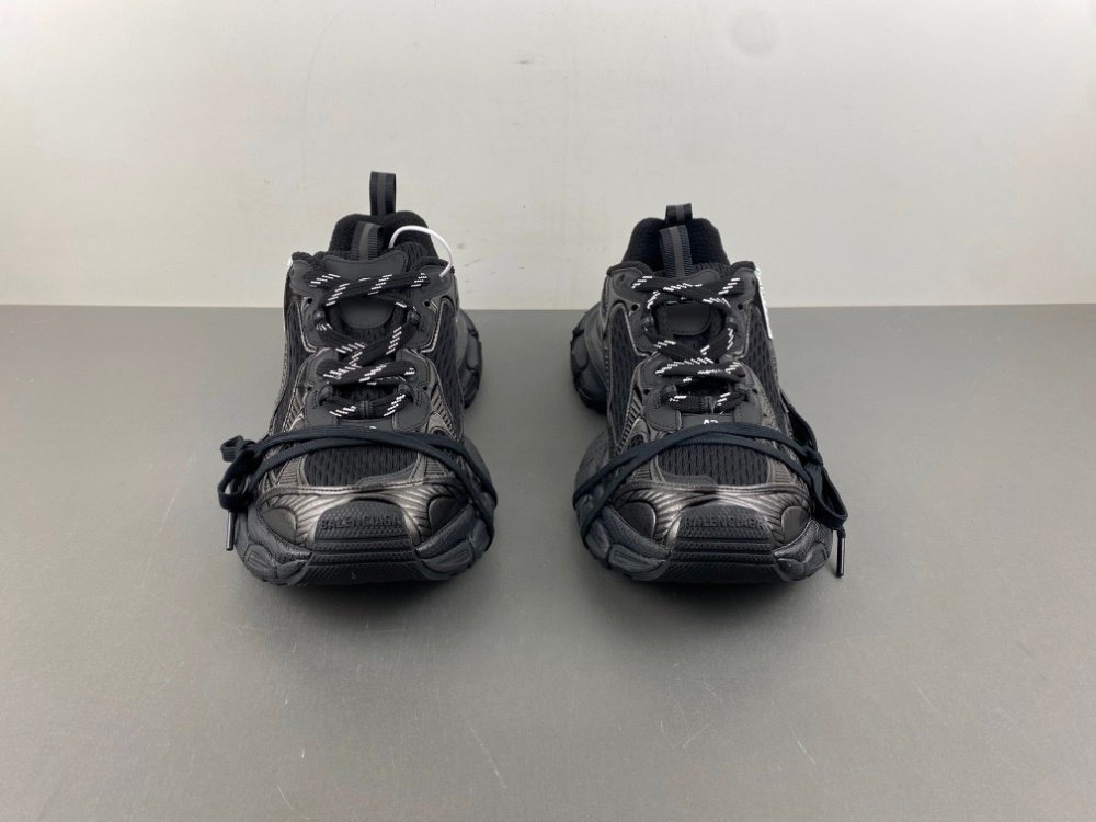 H version Balenciaga brand new ten IAGA -PHANTOM SNEAKER old black silver item number 734734 W2RC6 0203 original version H34 number 35-46 shipped 38