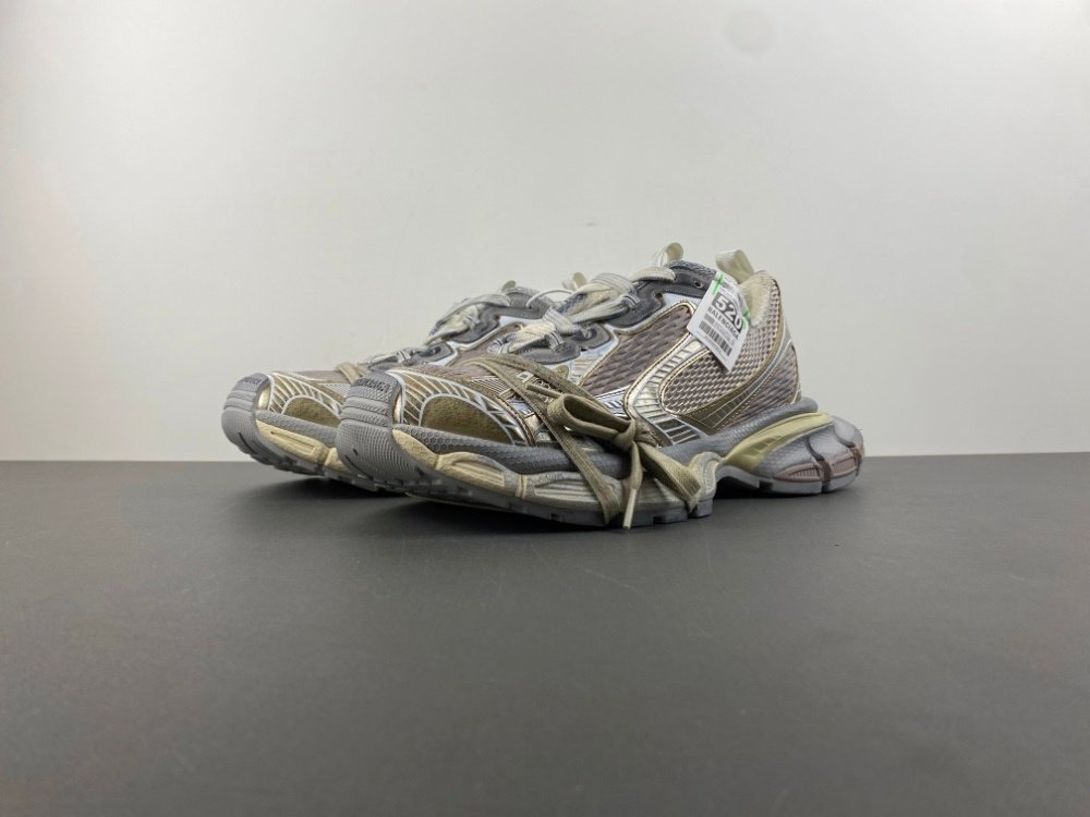 H version Balenciaga brand new ten IAGA -PHANTOM SNEAKER old gray champagne color item number 734734 W3XL4 9191 original version H34 number 35-46 shipped 38