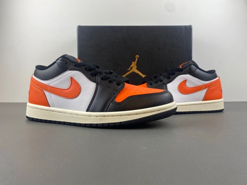 Authentic R Jordan 1 generation Air Jordan 1 Low white orange black low top item number 555558-081 authentic R17 number 36-46 shipped 19