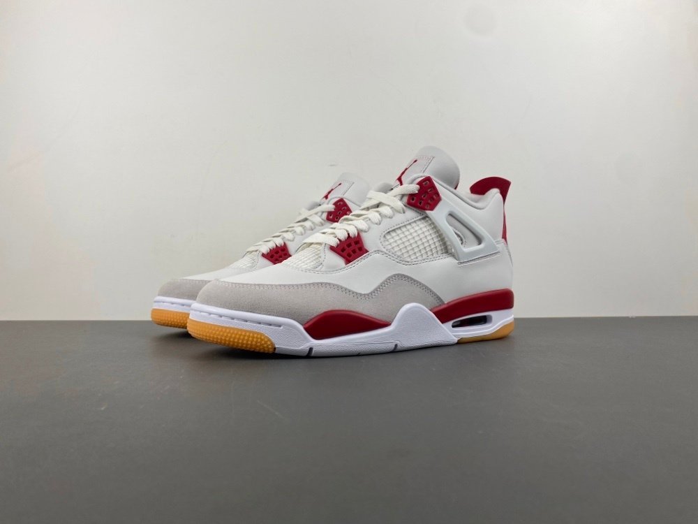 314Nike SB x Air Jordan 4 Retro SP x27Varsity Redx27 SB 2025  DR5415-106 31437-1
