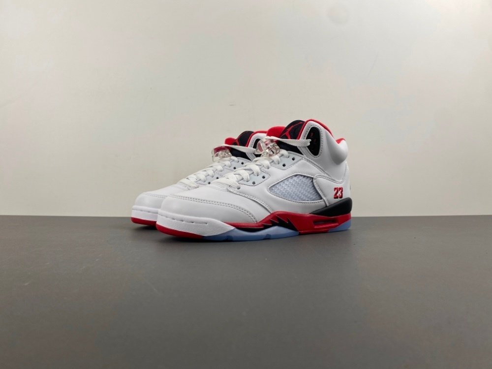 A1 version of women's shoes Jordan 5 generation Air Jordan 5 Fire Red Black TongueGS re-engraved return white red black 23 colors item number HQ7980-101 original version of women's shoes A138 number 4Y-7Y shipped 43