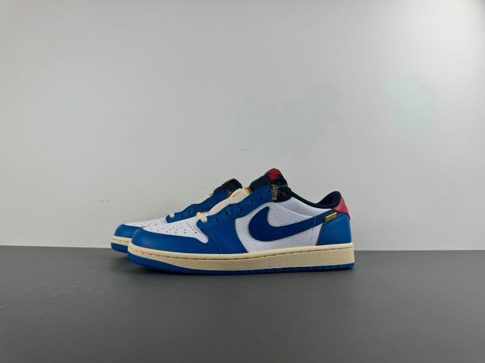32 version of Jordan 1 Air Jordan 1 Low UN white blue yellow UN low top item number HQ6998-146 original version 3246 number 7-14 shipped 48