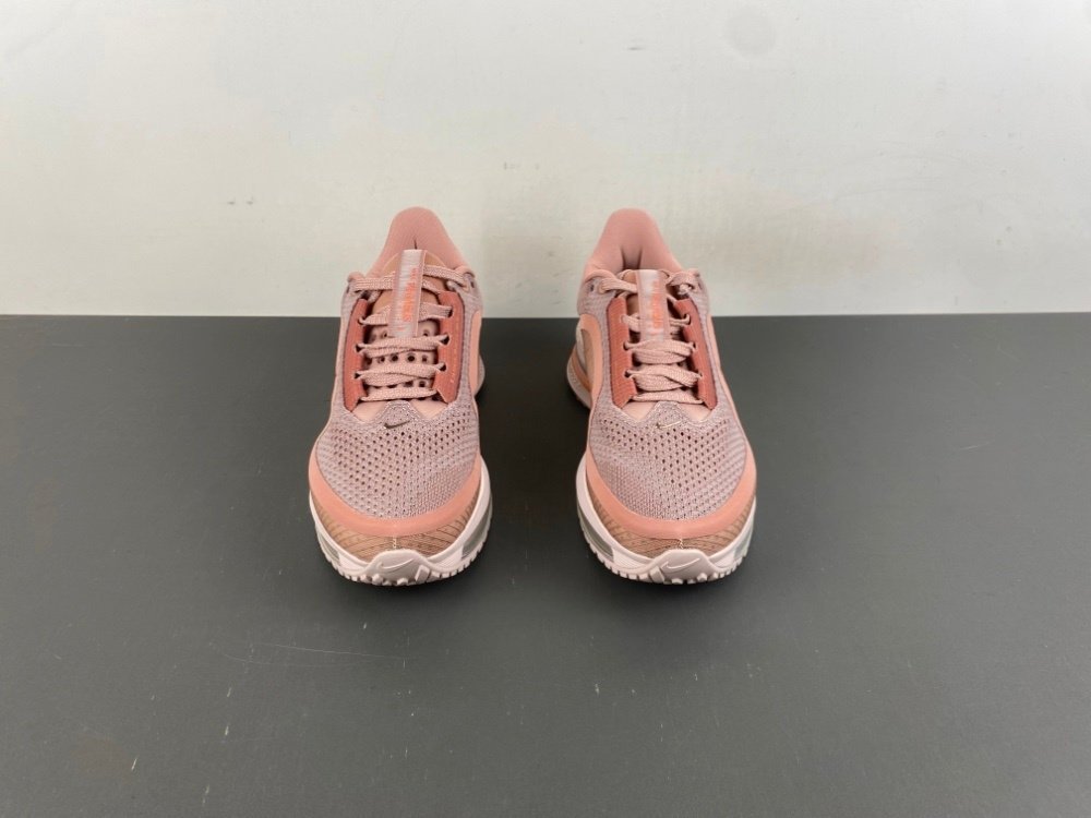 H version of Nike Nike Pegasus Premium x27Persian Violetx27 Pegasus Road Knitted Mesh Lotus Root White Item Number HQ2593 -603 Original Version H 22 Number 355-42 Shipping 24