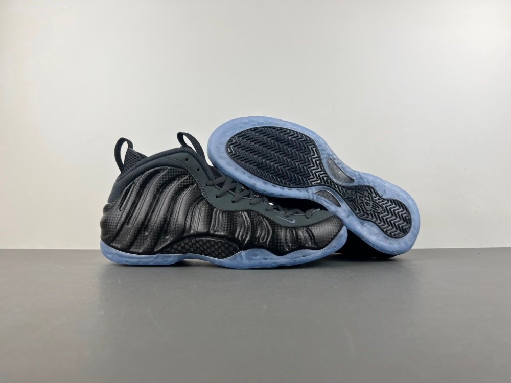 H Nike Air Foamposite One Carbon Fiber  HF2902-002 T7-13
