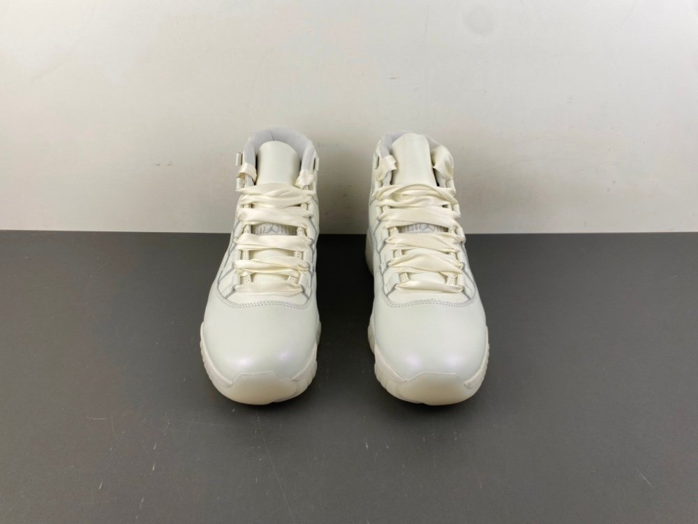 Poison version 8Air Jordan 11 Pearl Pearl Item No. AR0715-110 Release date November 11 Original Poison version 840 Number 36-475 Shipping 45