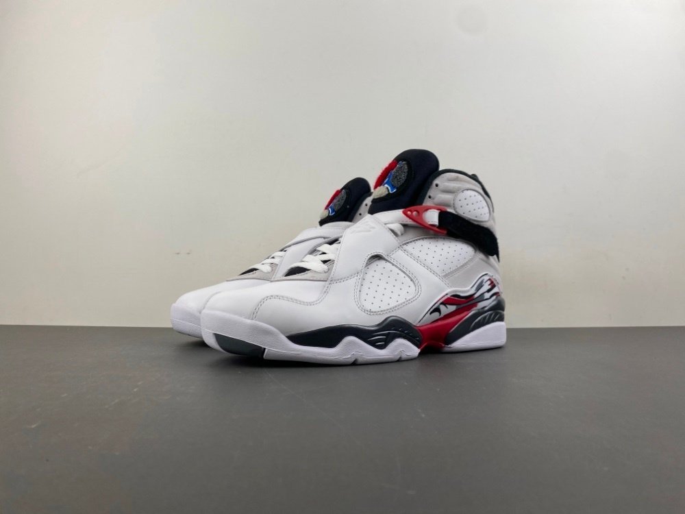 S version 2025 Air Jordan 8 Retro Bugs Bunny 2025 Re-engraved item number 305381-100 Original version S40 number 7-13 shipped 45