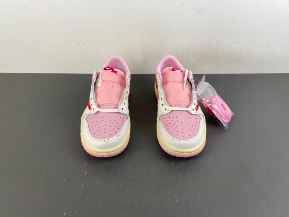 F version Travis Scott AJ1 Low quotShy Pinkquot pink and white undercut low top item number IQ7604-101 release date May 22, 2026 original version F39 number 36-475 shipped 41