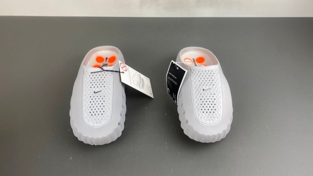 K version of Nike massage slippers Nike Mind 001Sail white and gray Item number HQ4307-003 11 combination MD massage soft sole Original material version K17 number 36-475 is one size smaller than the official website Shipment 18