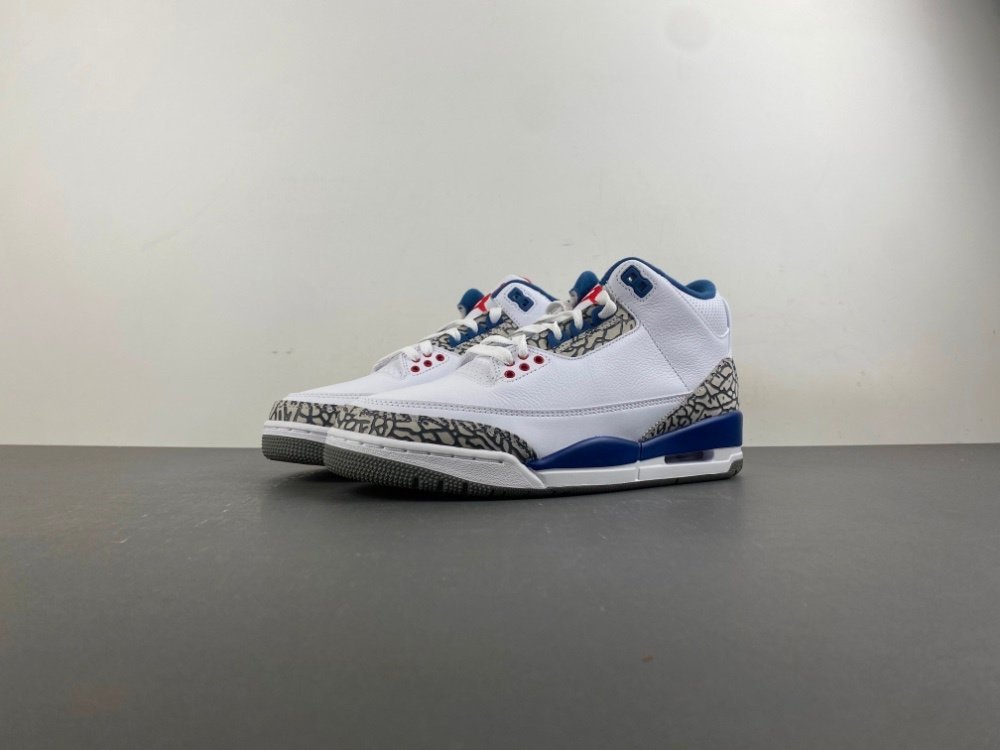 X2 version of Jordan 3 Air Retro OG True Blue white sapphire blue item number 854262 106 original version X240 number 40-485 shipped 42