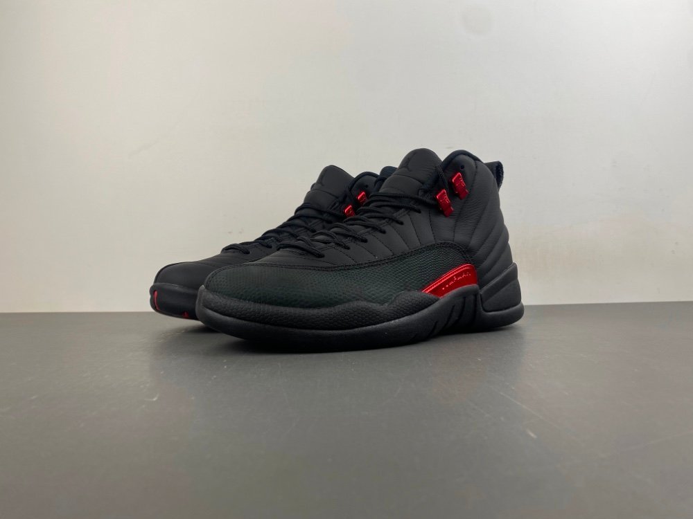 Poison Edition 8Air Jordan 12 Bloodline All Black Varsity Red Original Poison Edition 840 Number 7-13 Shipping 45