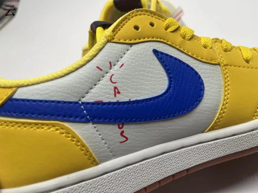AJ1 white yellow undercut 80 36475 with half size normal