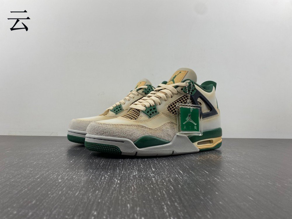 6 Authentic Jordan 4 Air Jordan 4 Year of the Dragon White and Green Suede Fur Old Authentic 626 Number 7-13 Shipment 28