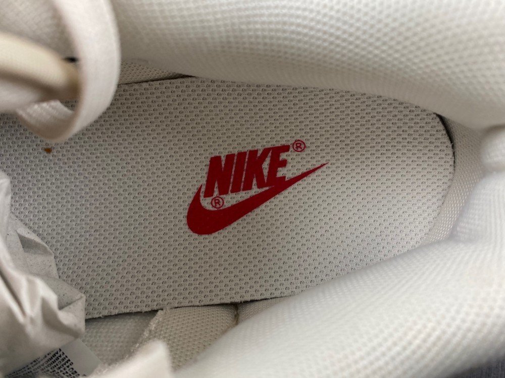 XL version of Nike Nike Dunk Low angel sashimi embroidery SB strap deconstruction item number DV0834-100 original version XL22 number 36-46 shipped 24