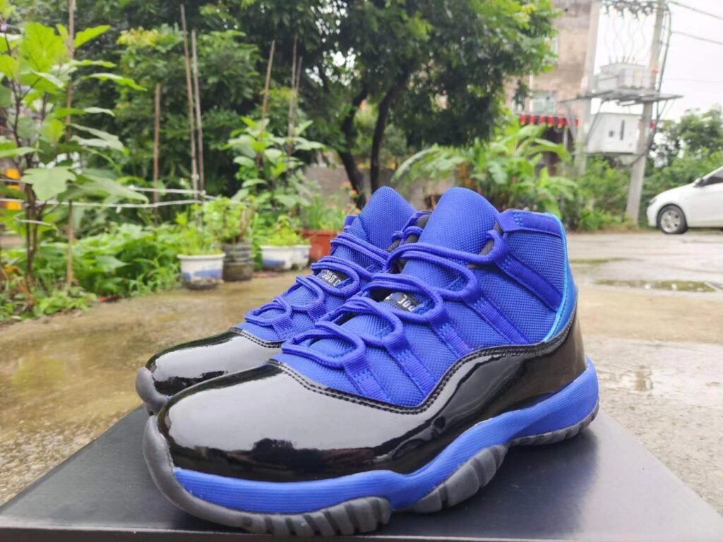 Ordinary Joe 11 sapphire blue black 40-47