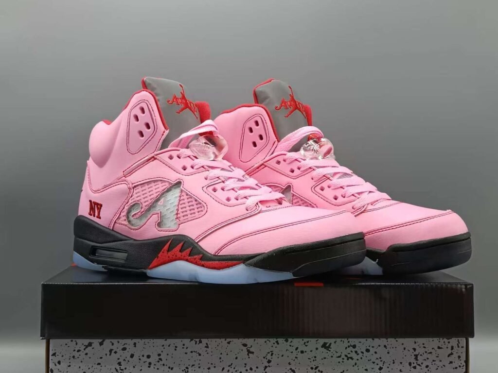 Currency Seven-AJ5 NY Arctic Powder