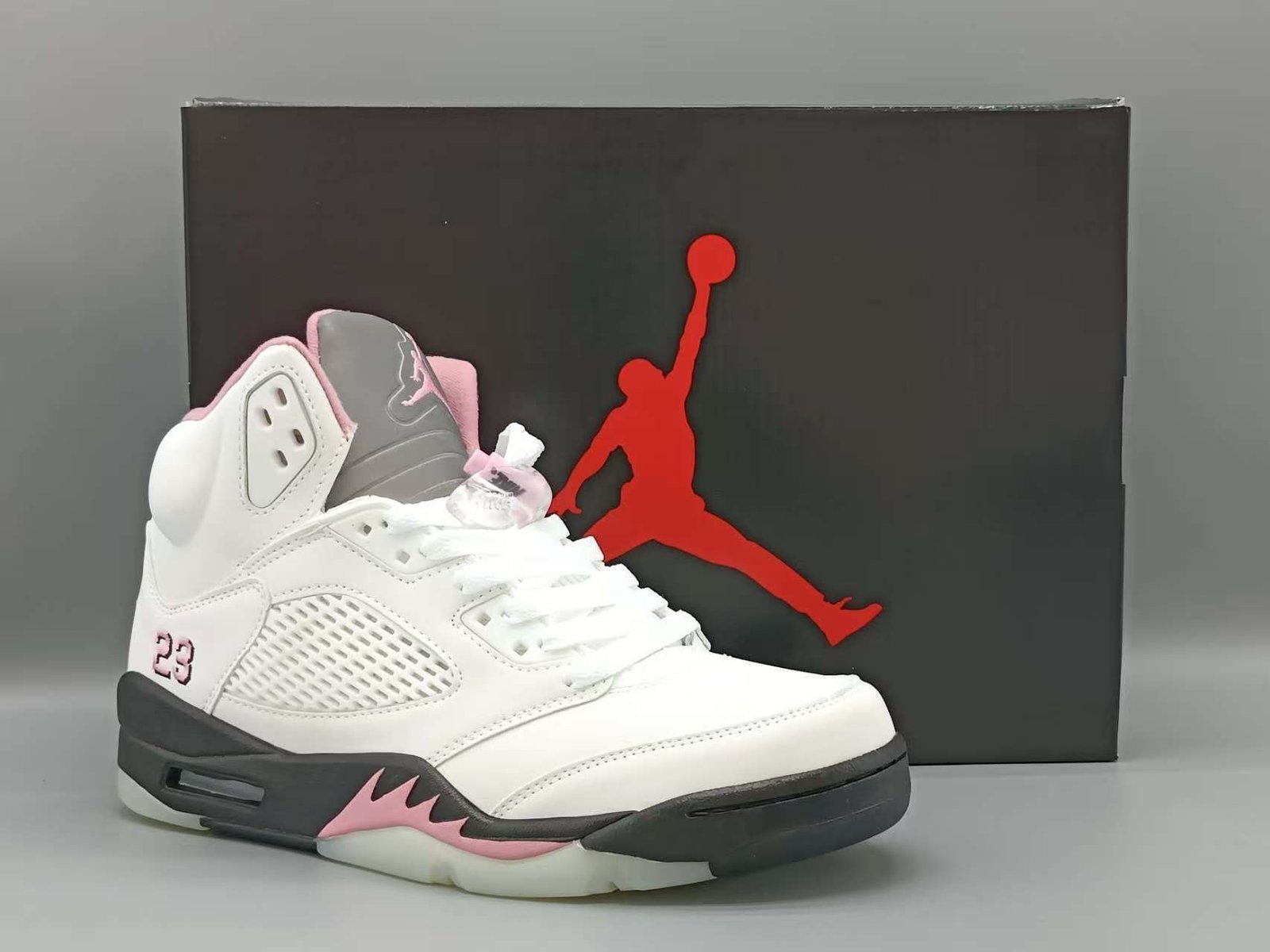 Currency Seven-AJ5 Macho Fan - Image 1