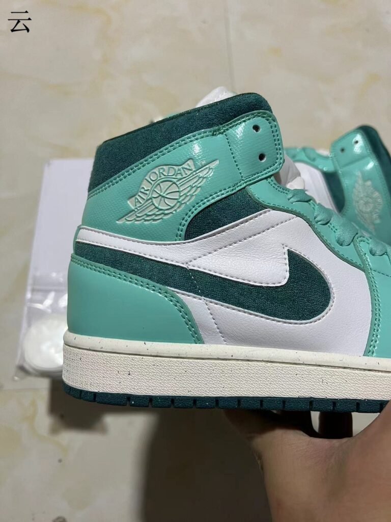 F-Air Jordan 1 Mid WMNS Bleached Turquoise DZ3745-30036-46