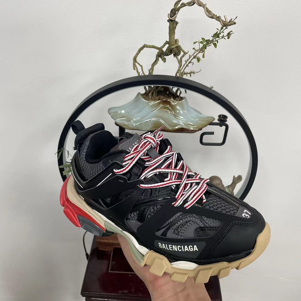 The third generation of Balenciaga -- black and gray 36-45 - Image 1