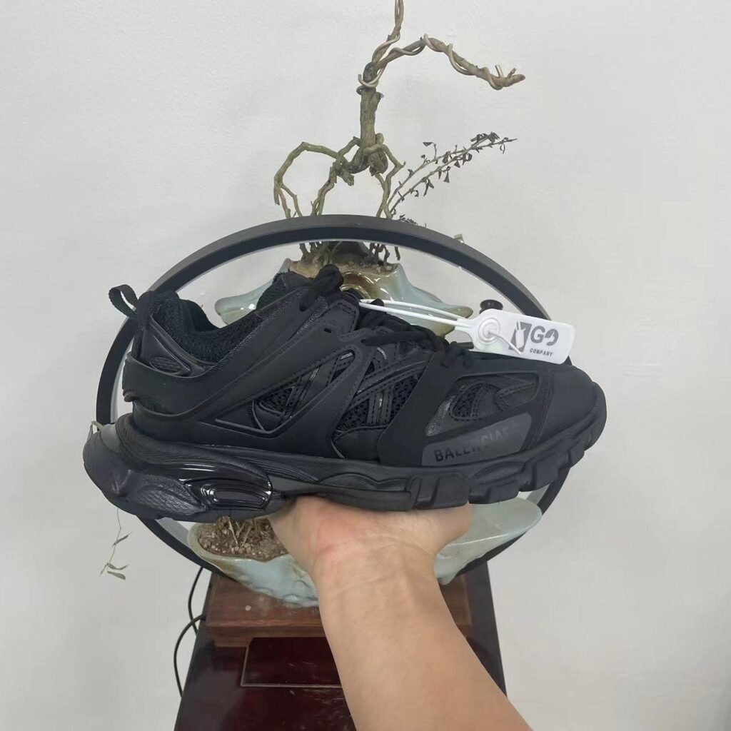 Balenciaga three generations all black lettering 36-45