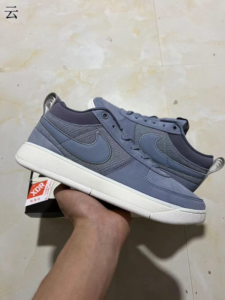 Nike Book 1 Mirage V2FJ4250-400f2 40-46