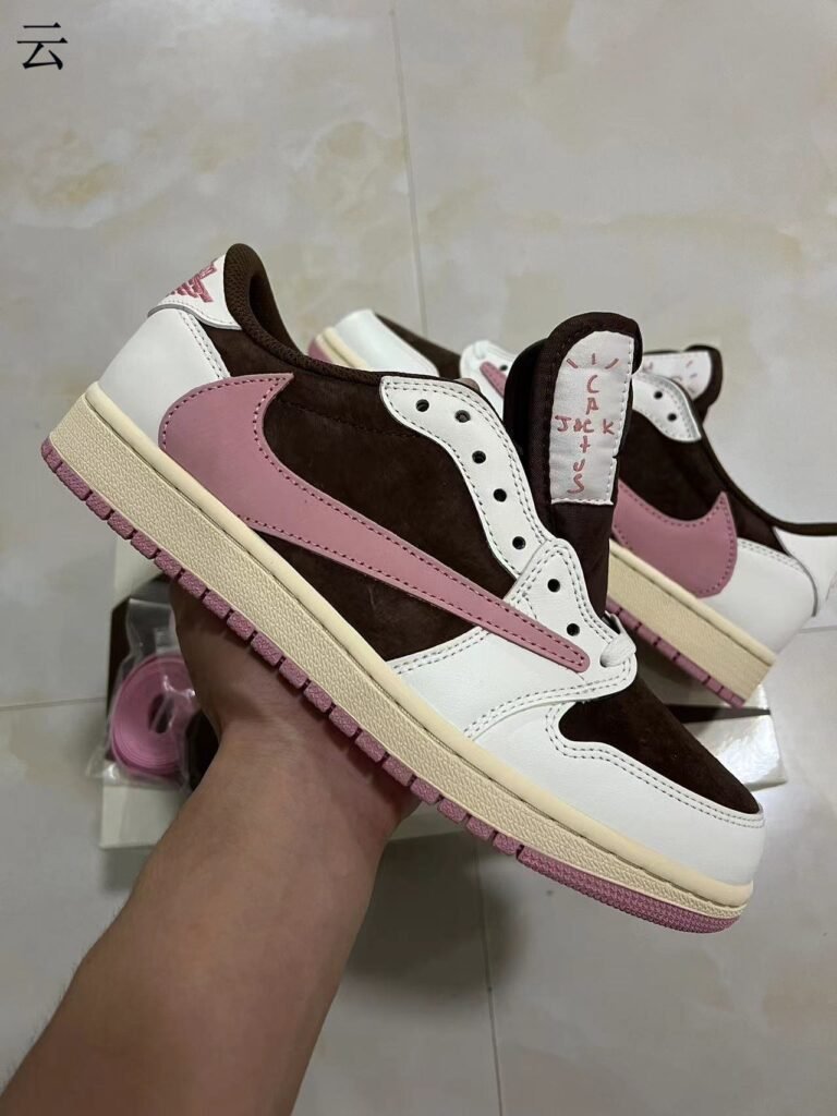 C-R WMNS  Air Jordan 1 LOW OG SPDZ4137 206 36-47