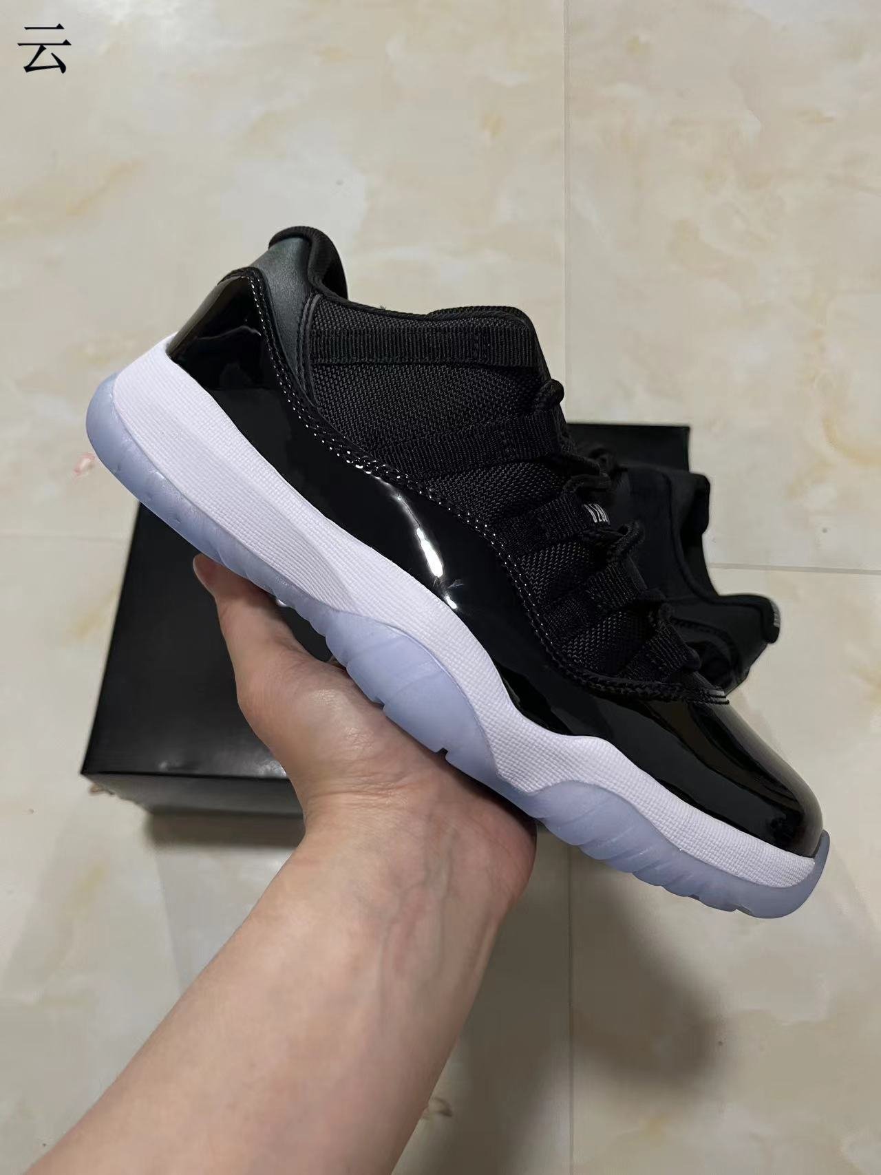 Air Jordan 11 Low Space JamFV5104-004 m36-475 - Image 1