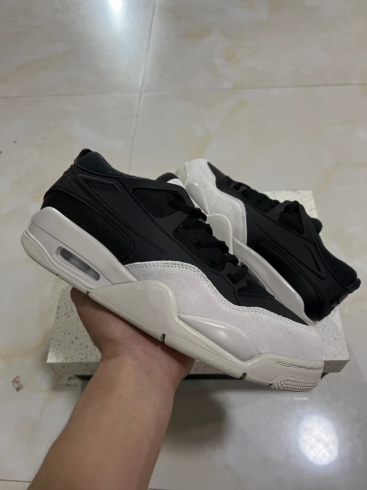 C- Air Jordan 4 RMFQ7939-001 36-475 - Image 1