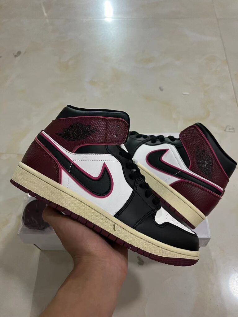 F-RAir Jordan 1 Mid WMNS BordeauxFQ7818-101 36-46