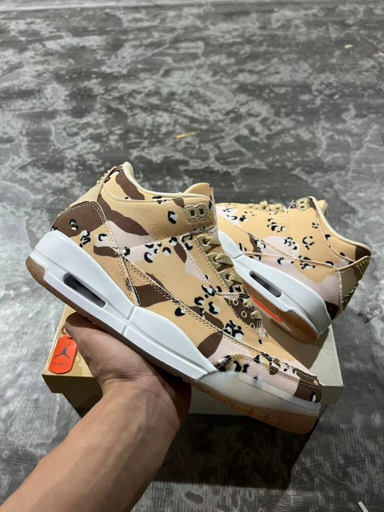 80- Air Jordan 3 Desert Camo HM4301200  36-475