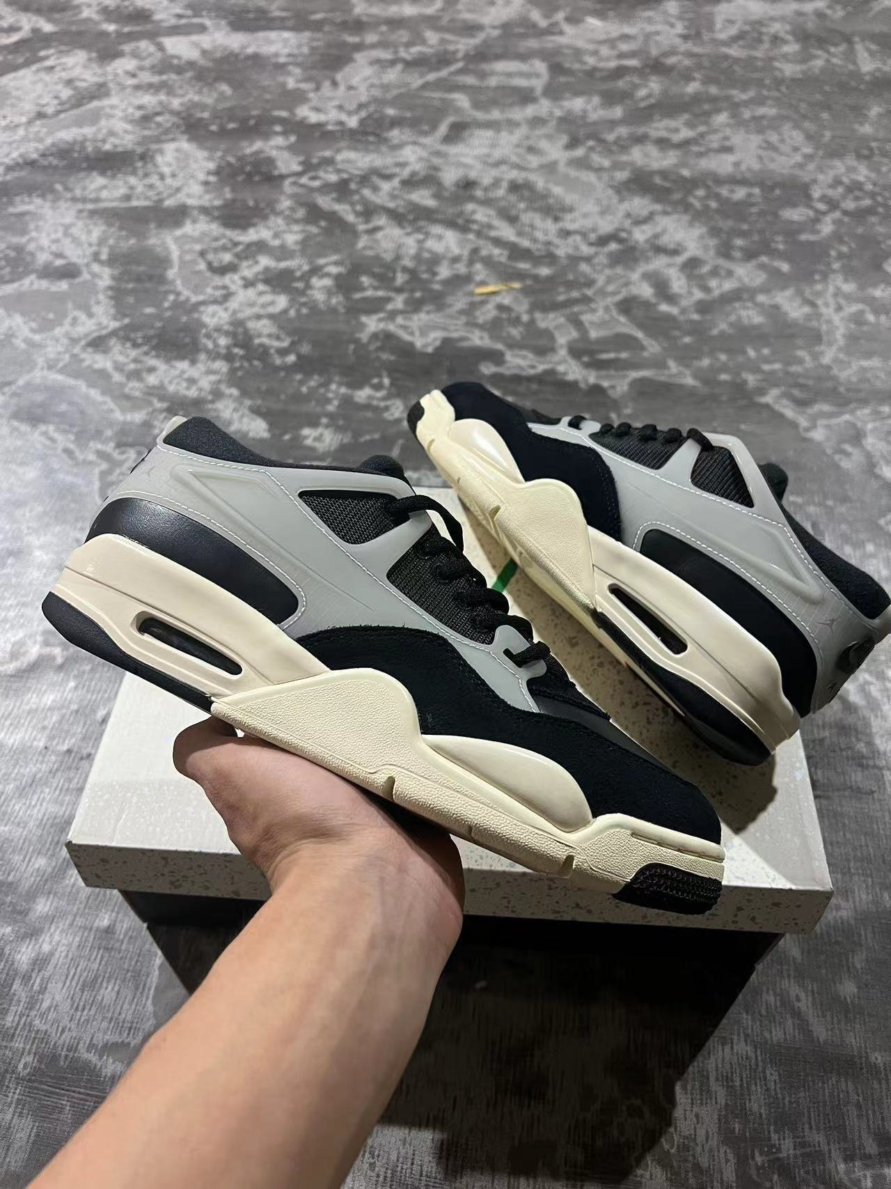 C- Air Jordan 4 RM BlackSailFQ7939-006 36-47 - Image 1