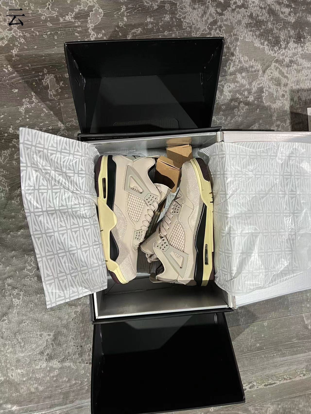 CH- A Ma Maniere x Air Jordan 4 quotFossil Stonequot FZ4810-200 36-475 - Image 1