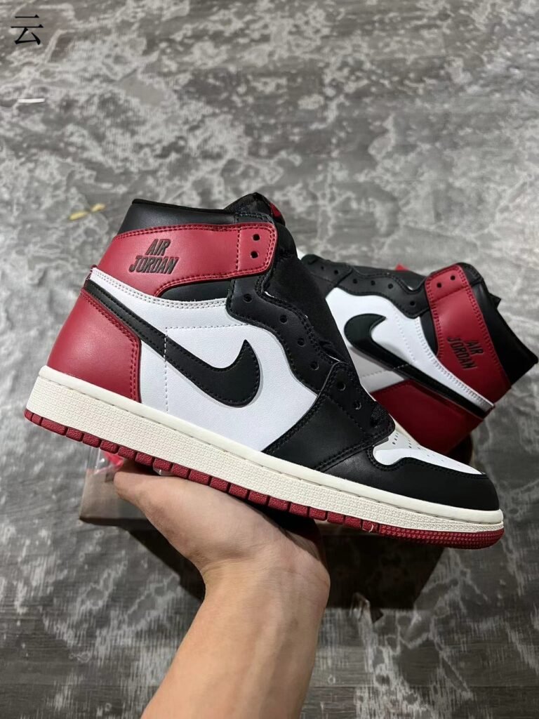 D1- Air Jordan1RETRO HIGH OG DZ5485 106 36-46