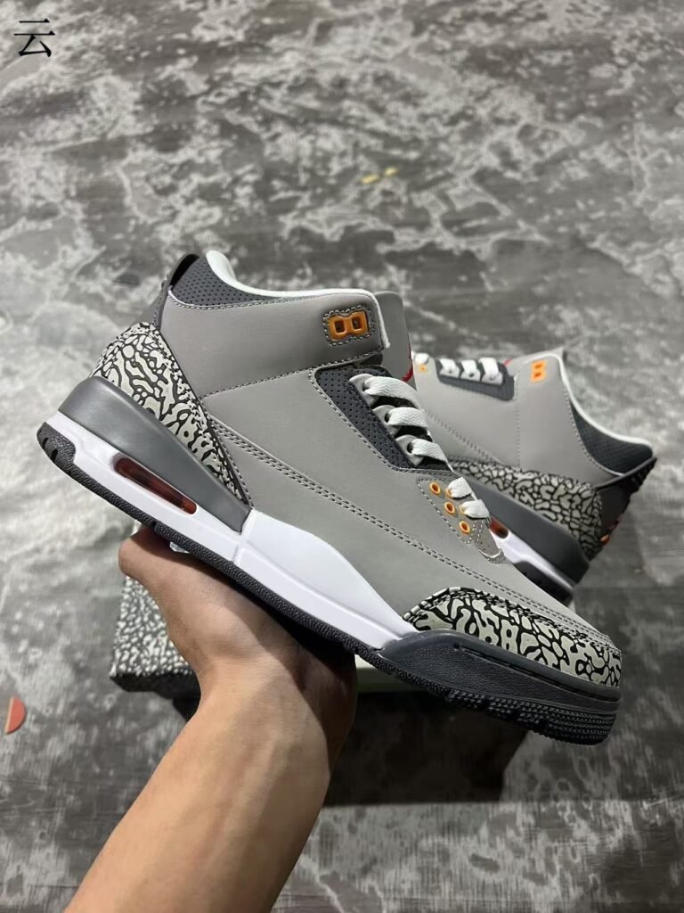 B-A  Air Jordan 3 Retro Cool Grey CT8532-012 40-47