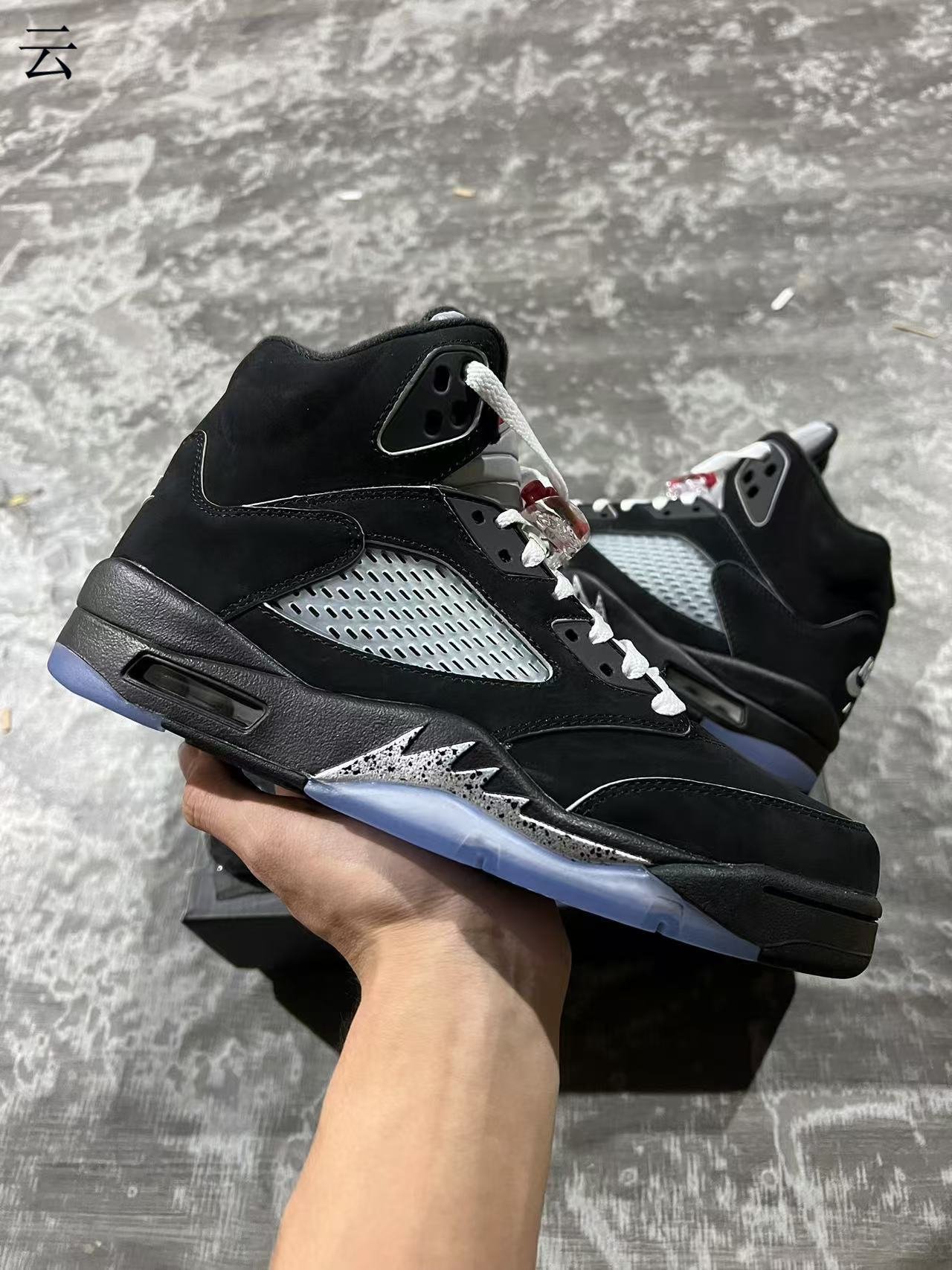 N-Air Jordan 5 Black Metallic Reimagined HF3975-001 40-475 - Image 1