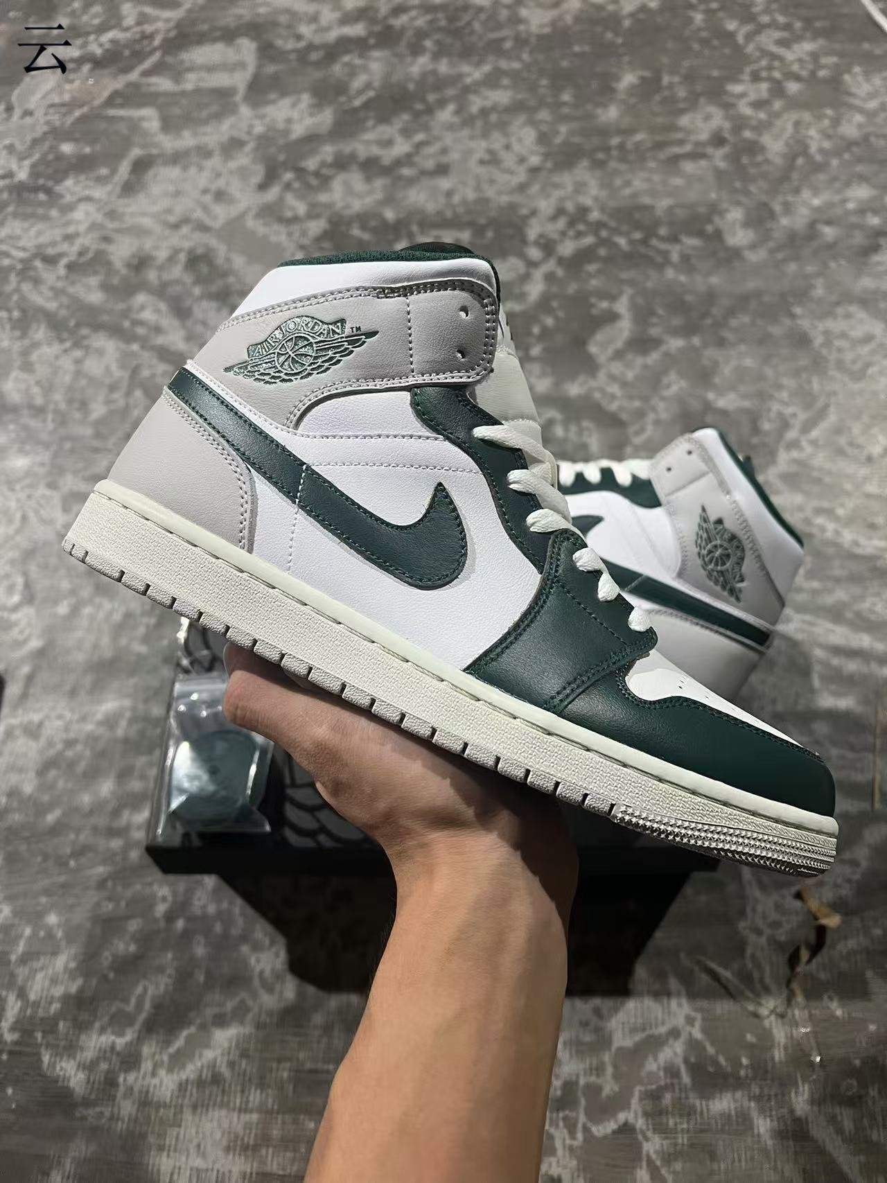 F-Air Jordan 1 Mid Oxidized GreenFQ7720-103  36-46 - Image 1